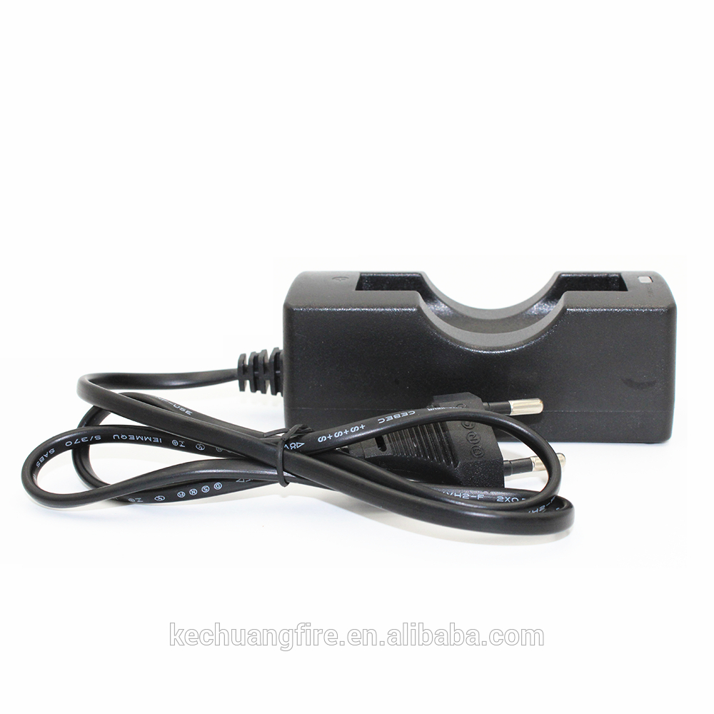 New 18650 Charger 100-240V AC Charging for Flashlight 18650 Li-ion Battery