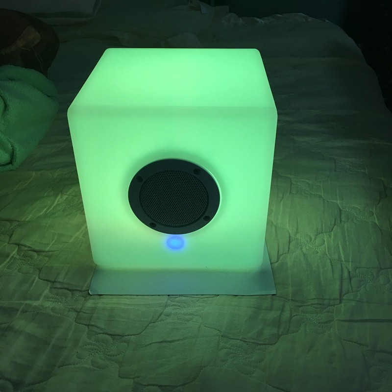 Elegant power IP 68 Water proof hotsale factory new item led cube speaker