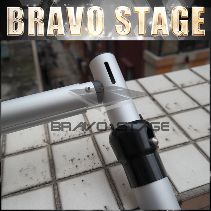 Bravo Crossbar for Pipe and Drape