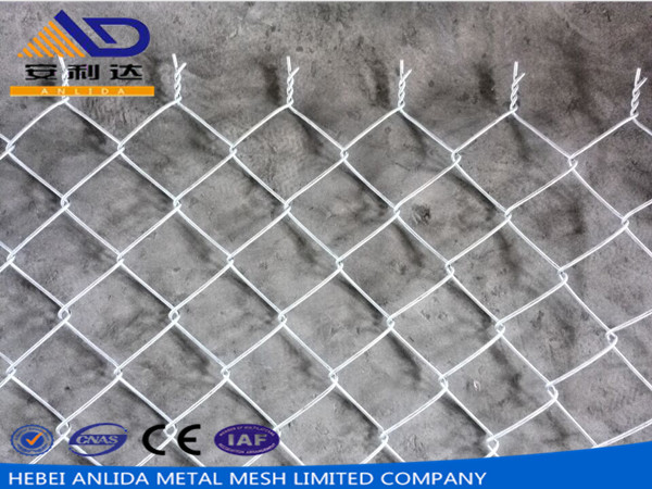 galvanized black pvc coated chain link fence