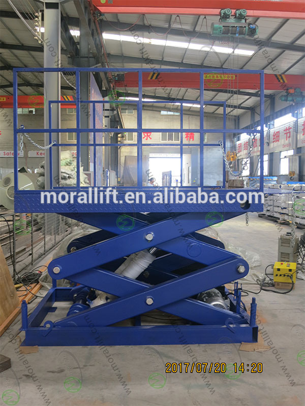 Hydraulic electric scissors dock lift for warehouse