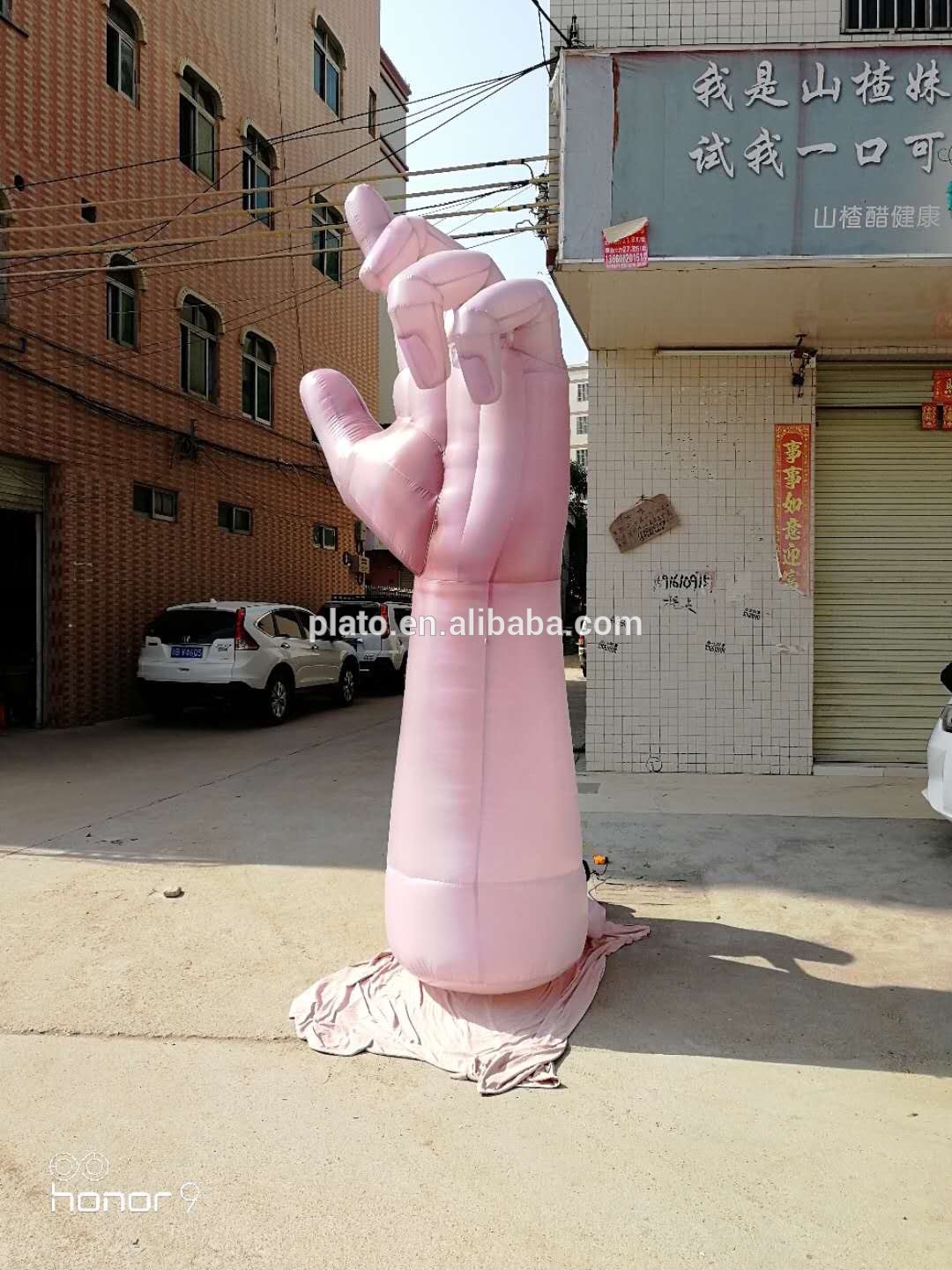 Advertising big inflatable hand model for event