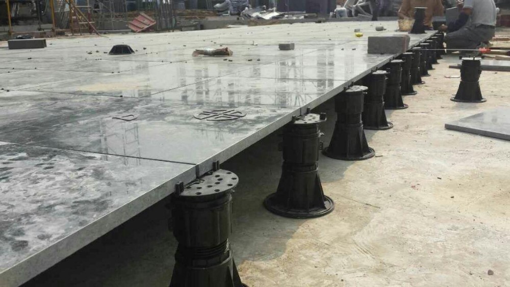 Outdoor raised paver floor support adjustable plastic terrace pedestals