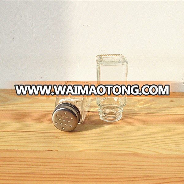 Glass Seasoning bottles spice glass bottle with metal screw caps