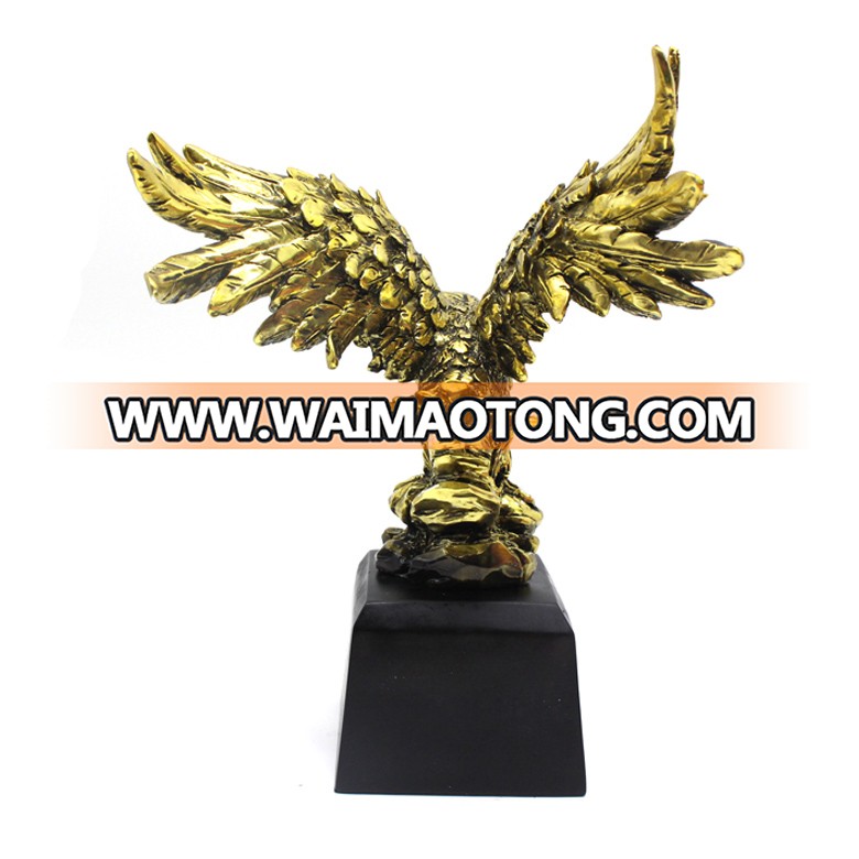 Customized Tall Perched Bald Eagle Decorative Gold Patina Resin Figurine Bird Sky