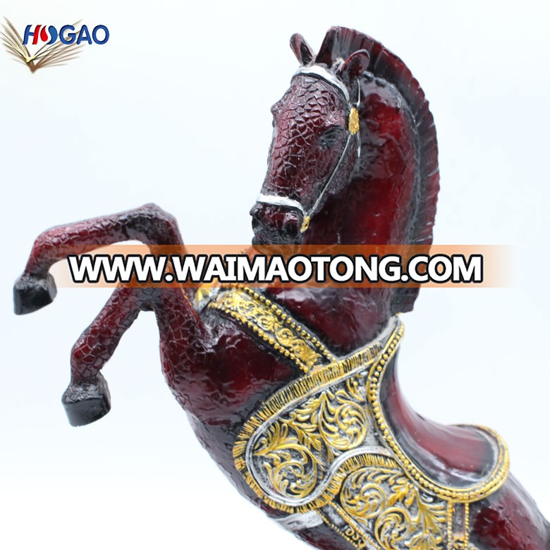 2019 China wholesale handmade  resin horse statue for home decoration