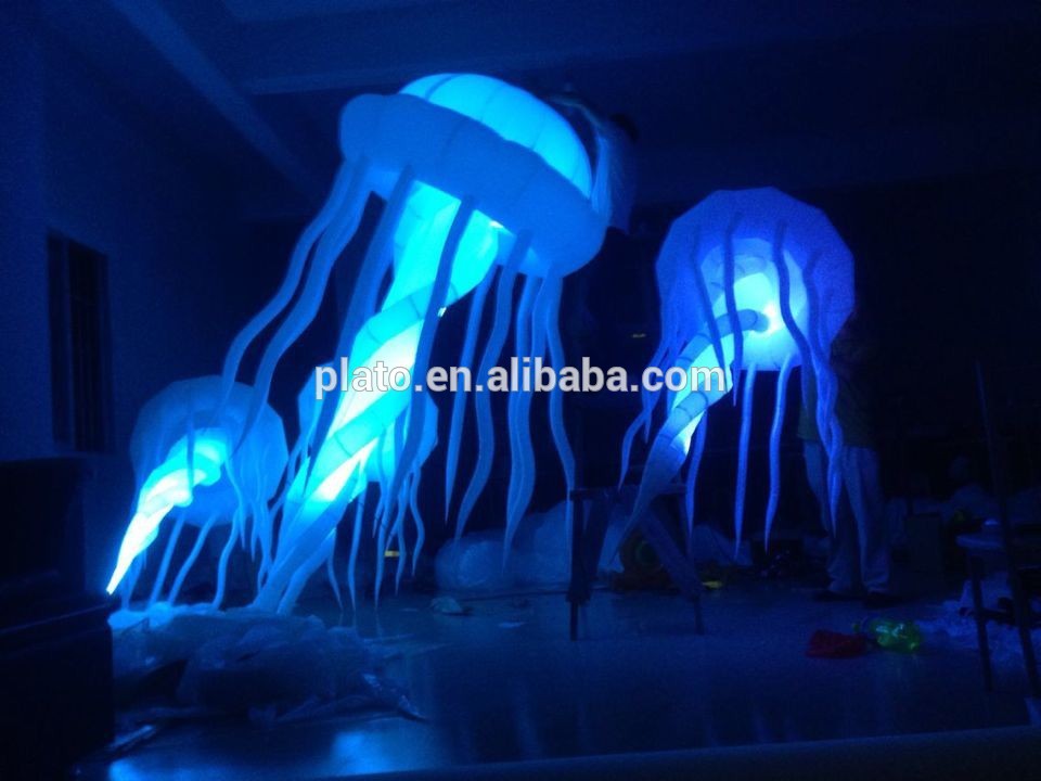 Outdoor decoration hanging inflatable green jellyfish balloon with led