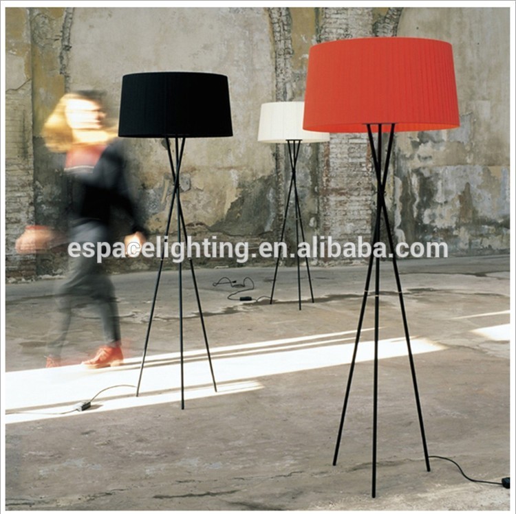 Durable tripod led lounge floor lamp