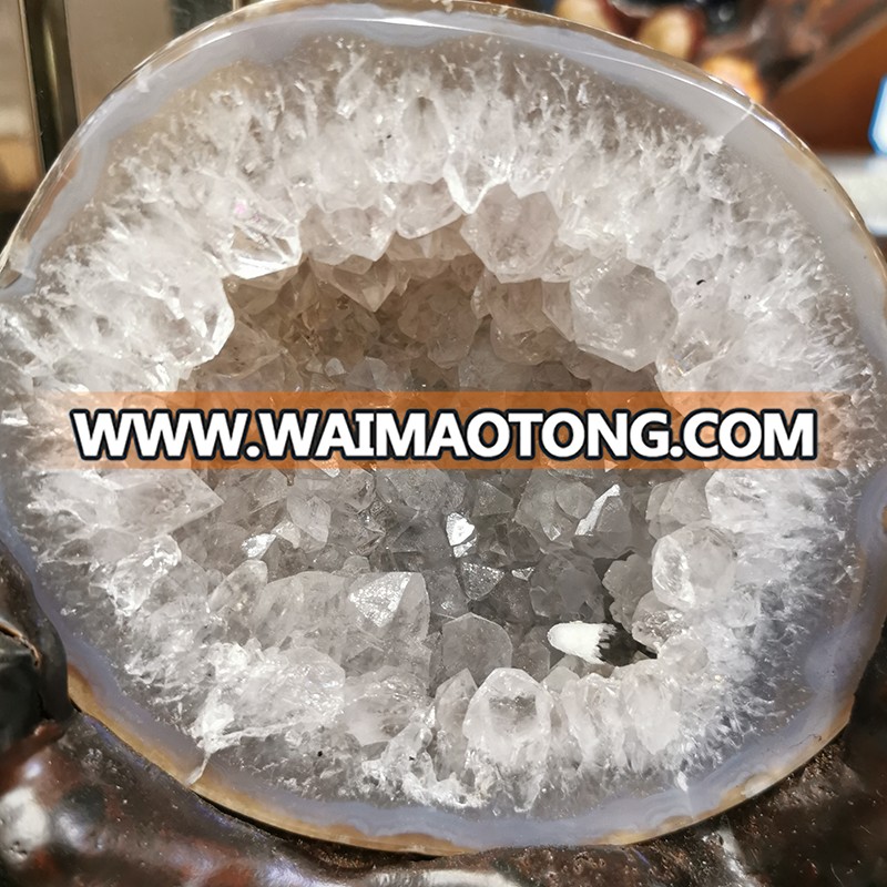 Sale Sop Quality Natrual clear crystal geode, crystal cornucopia for decoration