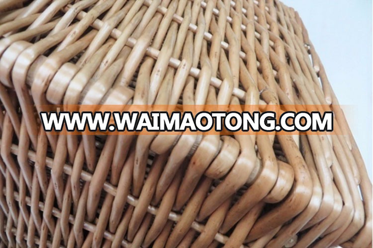 Wholesale premium handmade natural rectangular empty wicker traditional gift hamper basket with lid