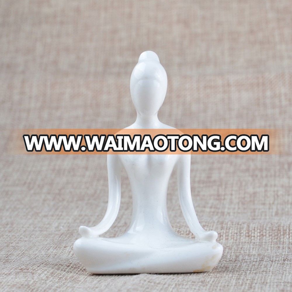 Home Decoration Gifts Crafts Hot Selling Resin Handmade Yoga FIgure