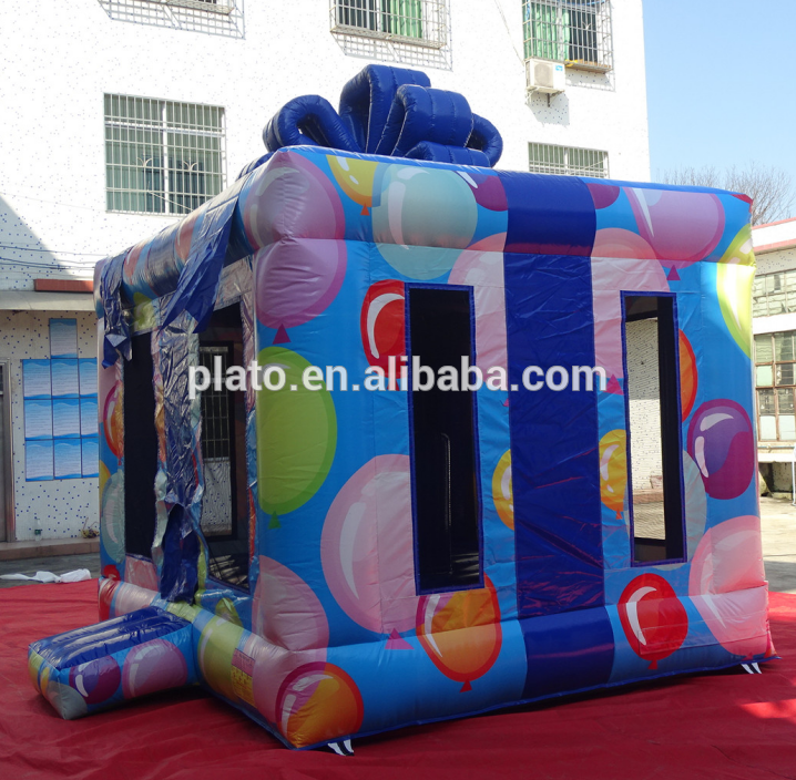 New design gift shape giant inflatable bouncer house for kids