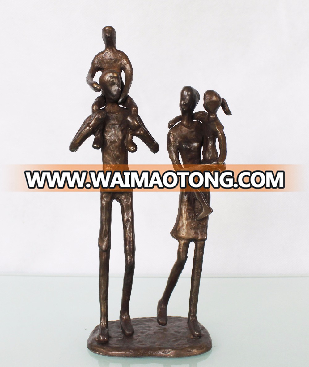 Home Decor Handicraft Cast Iron Bronze Metal Action Figure Sculpture