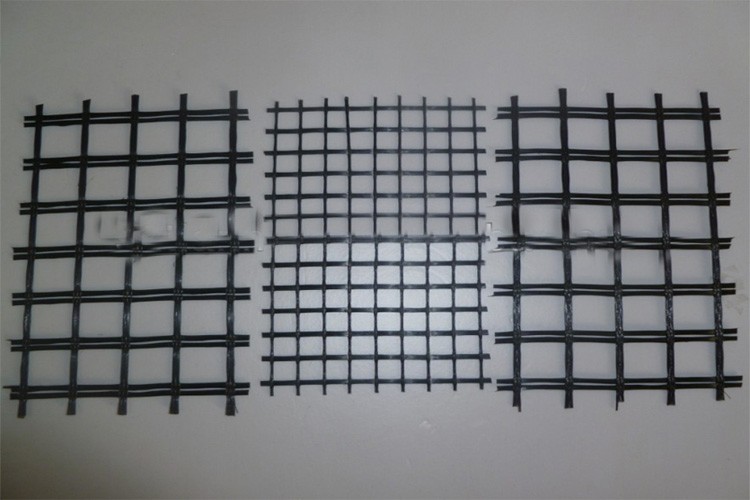 China Fiberglass Geogrid; Bitumen Coated Fiberglass Geogrid