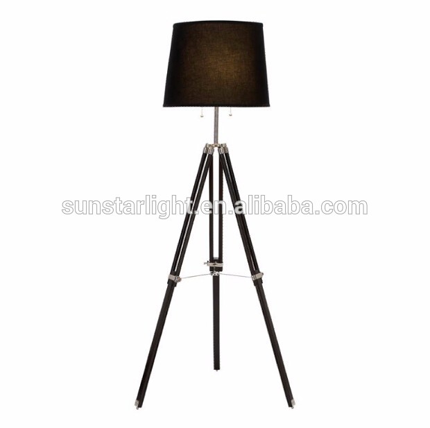 Modern Wood Floor Standing Lamp Tripod Floor Lamp / Light