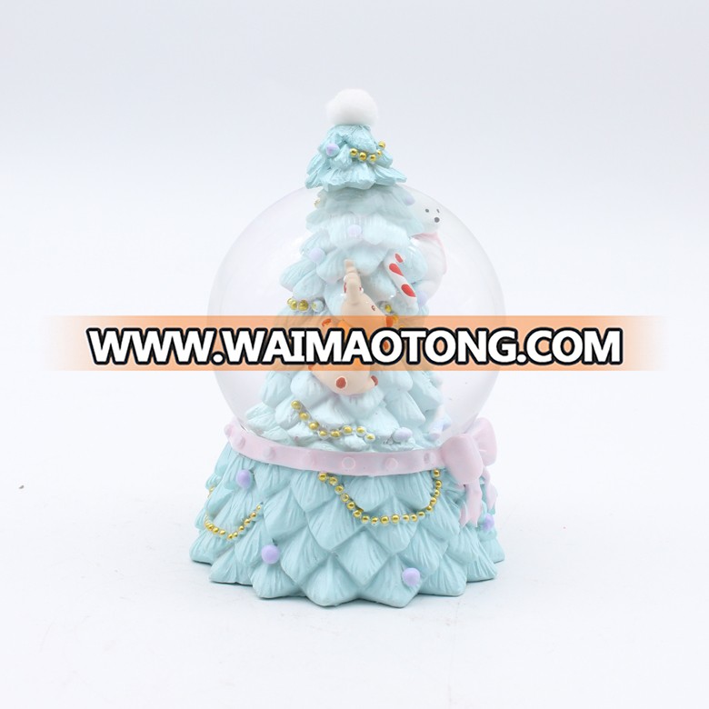 Resin Christmas Tree Design Souvenir Christmas Snow Globe