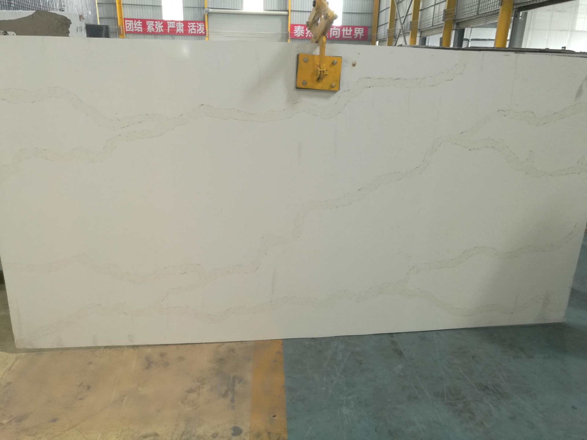 High quality white calacatta quartz stone slab with cheap price