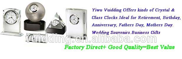 3D Laser Engraved Crystal Clocks With Nice Gift Box Packaged