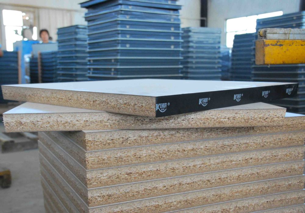 woodcore raised access floor with steel sheet surface