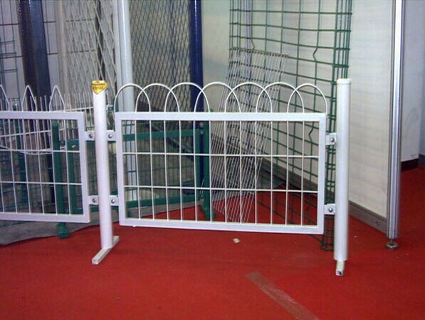 Chinese wholesale cheap price temporary fence