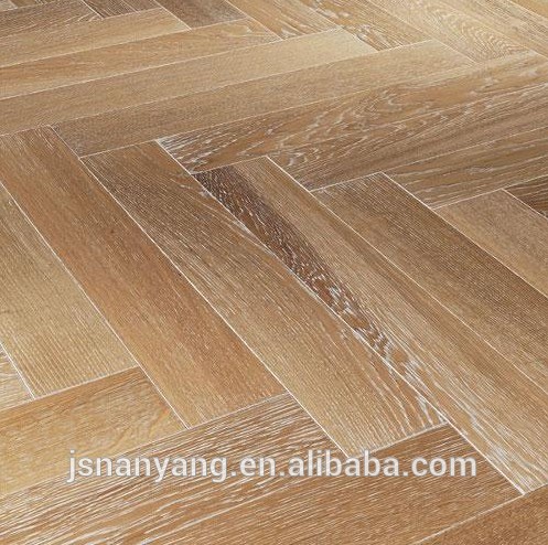 White oak wood specie herringbone art parqut engineered flooring