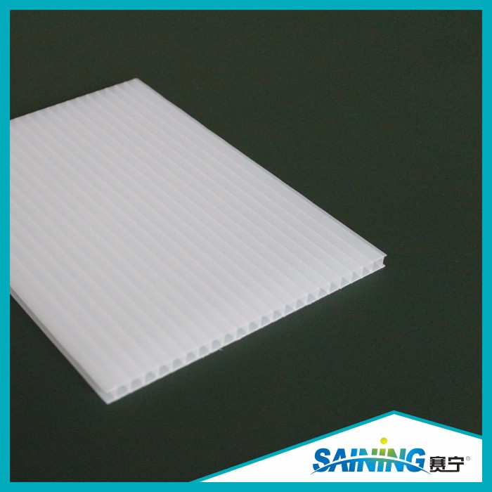 Opal Polycarbonate Hollow Sheet Transparent corrugated Roofing Sheets Used For Garage