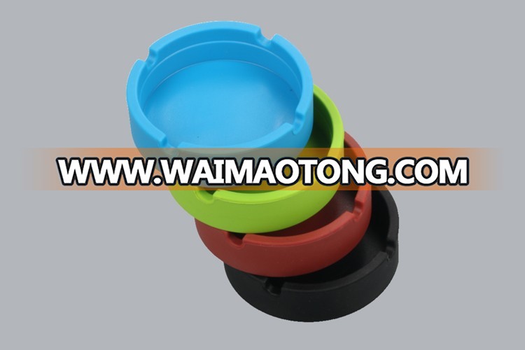 silicone ashtray with cheap price,fireproof silicon ashtray,car driving safety portable silicone ashtray