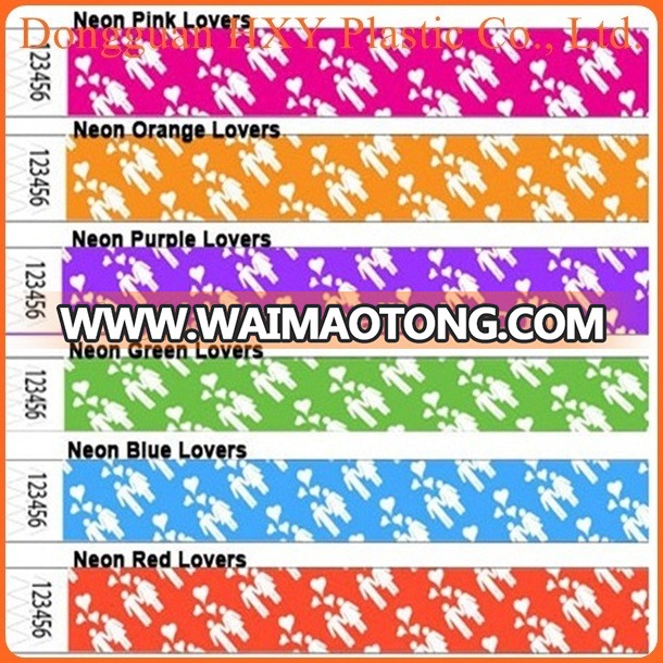 Wholesale Custom glow in the dark wristbands For Event