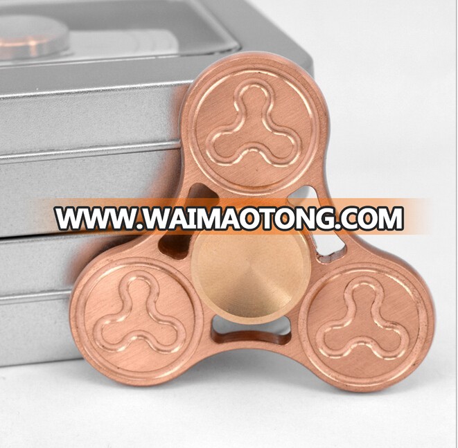 Affordable price Led hand spinner Hot sales glowing Customized led spinner toys China factory wholesales