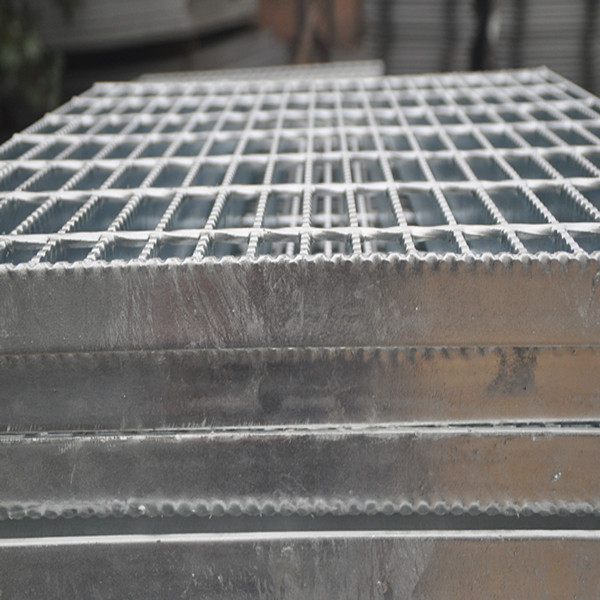 Factory supply superior quality high loading capacity galvanized drain grating for water