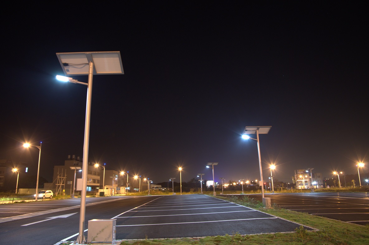 AllSpec Solar Powered High Brightness LED Outdoor Lighting