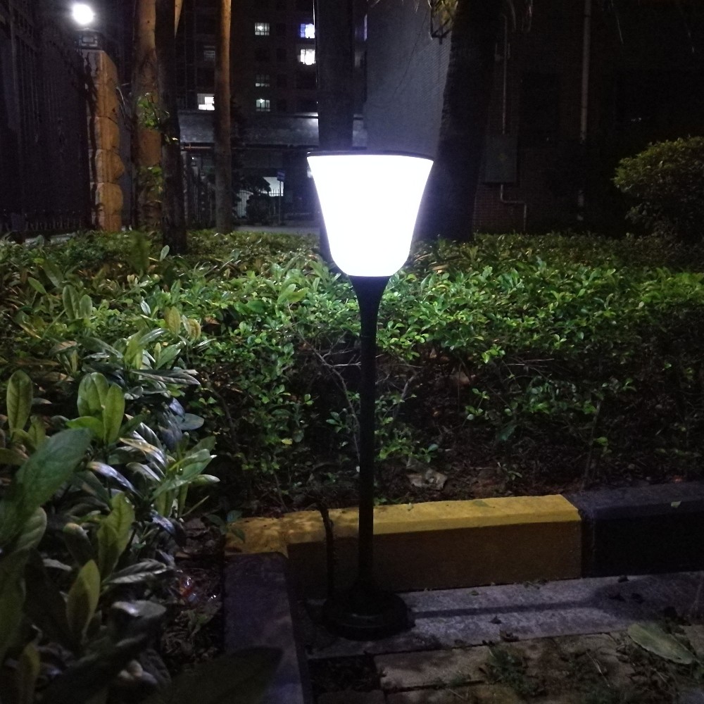 LED light manufacturer white led light factory low price pathway waterproof IP65 outdoor solar gate post pillar lights