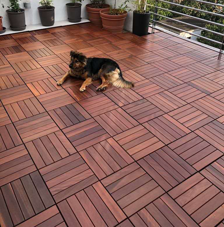 Plastic Base Anti-slip Waterproof Outdoor Flooring Solid Wood Ipe Interlocking Flooring Decking Tiles