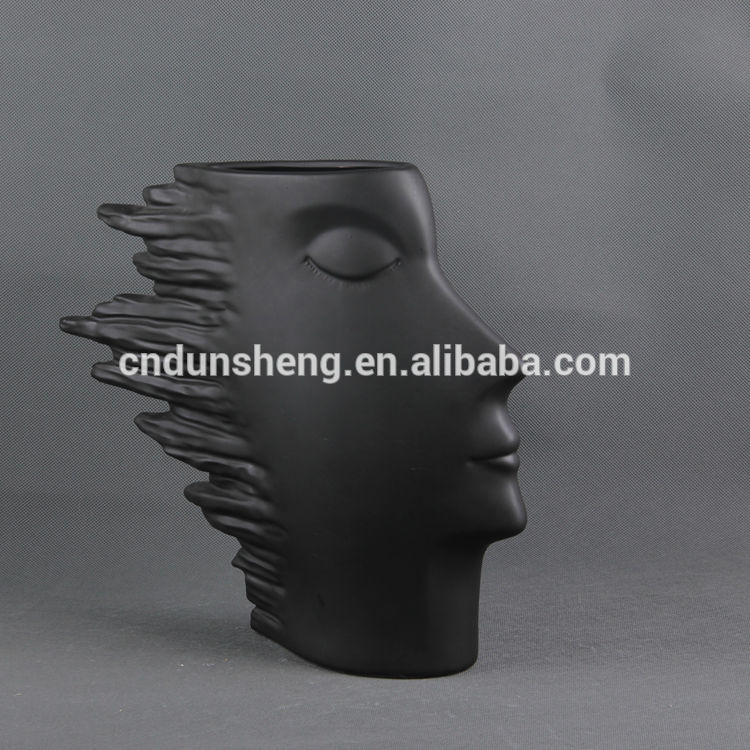 Wholesale 2-Pieces Set flat Ceramic Abstract Head Shaped Vase , home supplies