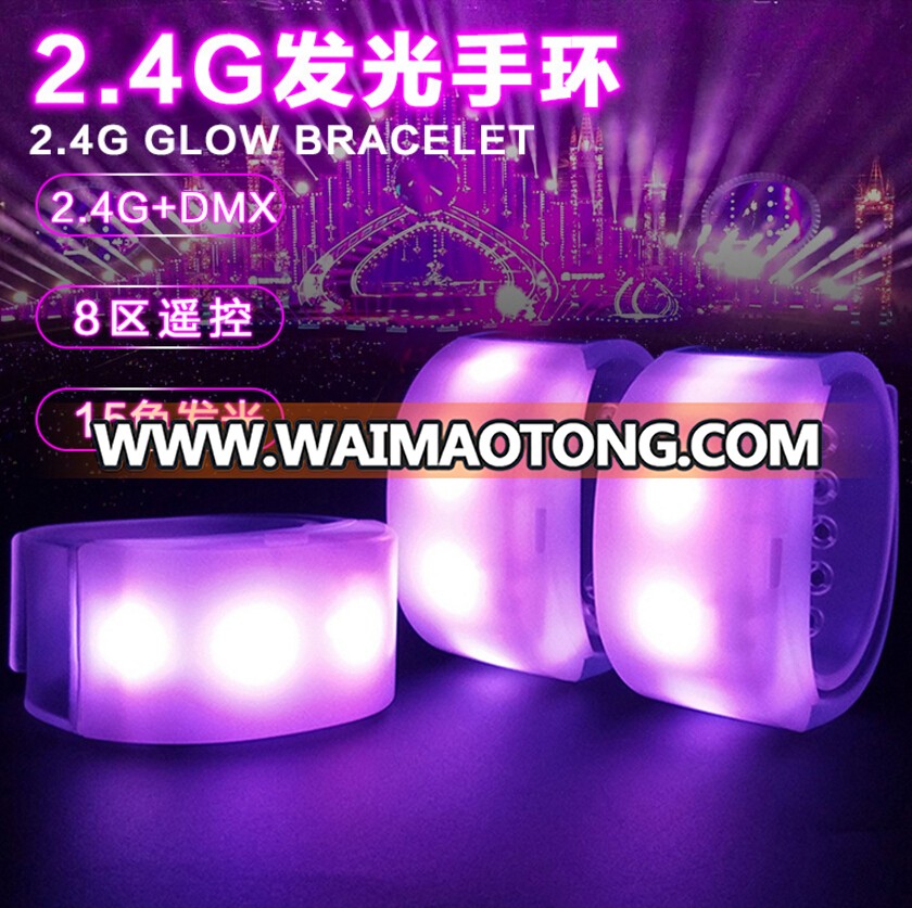 DMX 2.4Gprogrammable remote control led bracelets,Big party wireless remote control led bracelets DMX China factory