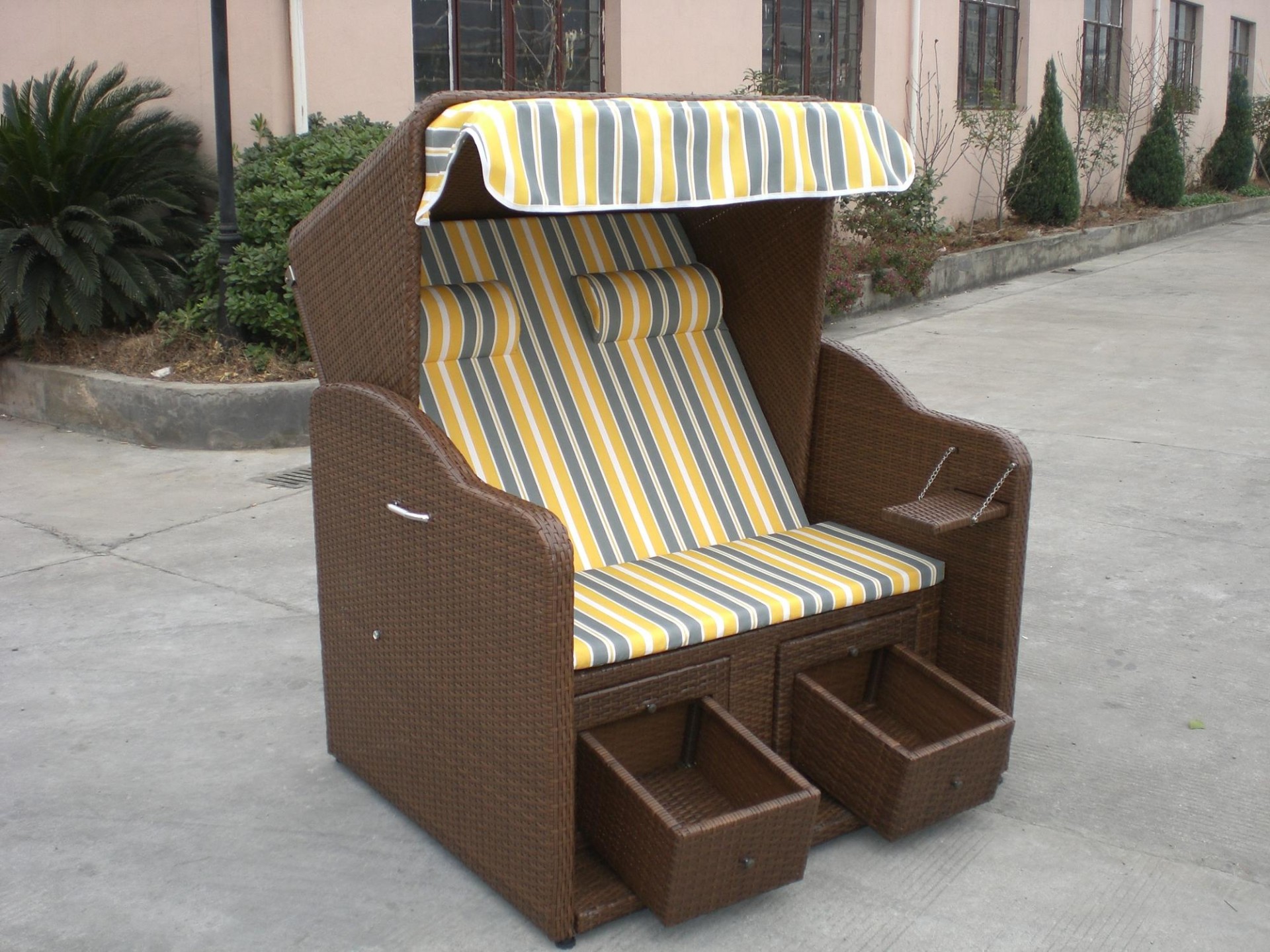 Double seat rattan/wicker beach chair & strandkorb