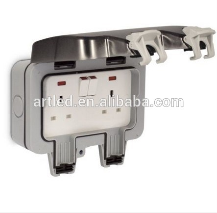 IP66 13A 3000W UK standard Double Outdoor waterproof socket