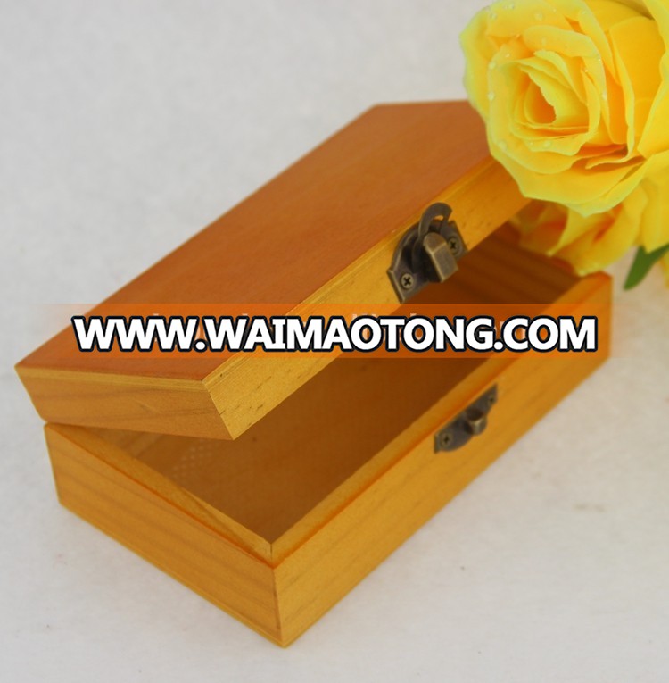 Seal box and wooden gift box