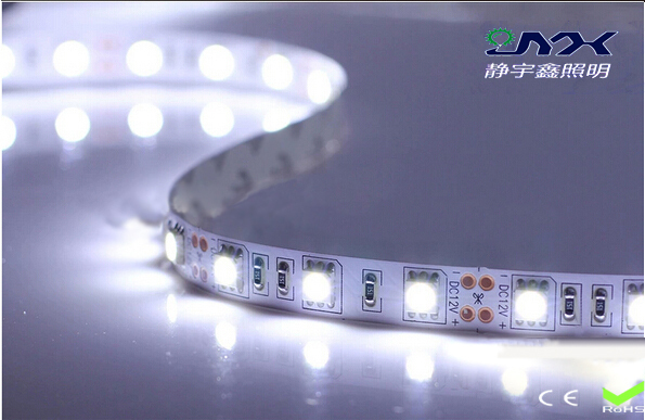 16.4ft/5M SMD 5050 60Leds/M White Waterproof Led Flexible Flash Strip 300 Leds LED Light Strip