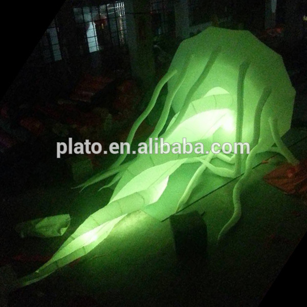 Outdoor decoration hanging inflatable green jellyfish balloon with led