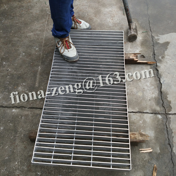 Guangzhou Factory Direct Galvanized Trench Walkway Grating Cover