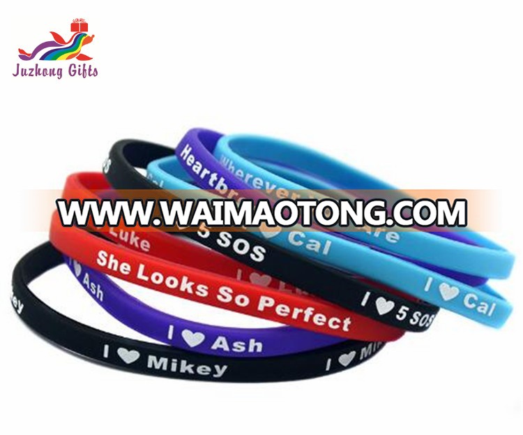 Manufacture 1/4 Inch Thin Size Custom Logo Silicone Wristbands