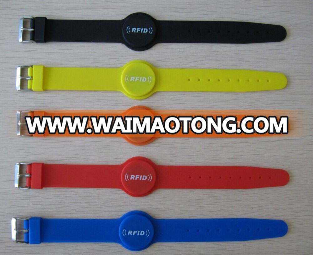 Logo Customized Silicone bracelets,RFID silicone bracelets for party,events,swimming pool China factory