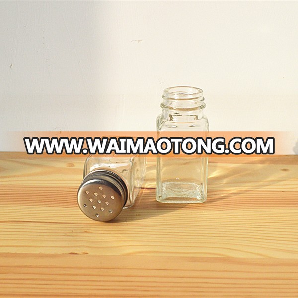 Glass Seasoning bottles spice glass bottle with metal screw caps