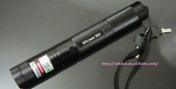 Hot sale SDlaser 303 Adjustable Focal Length Laser pen 200mW red laser pointer