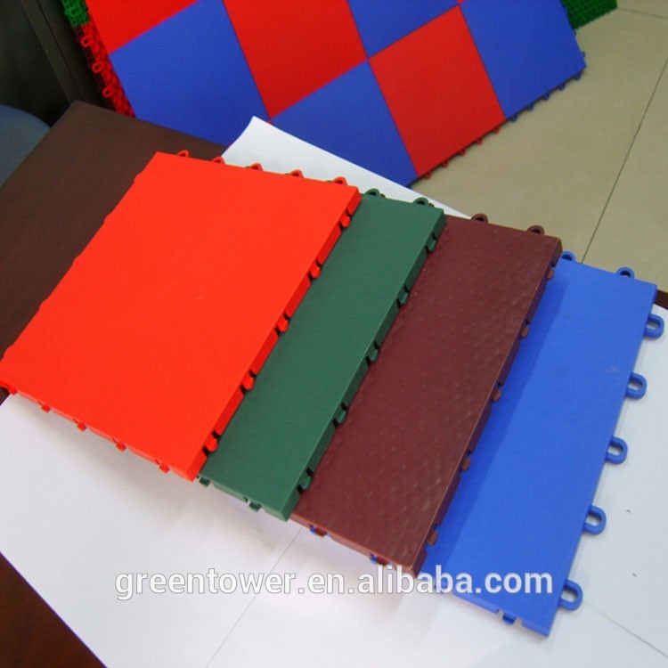 Top quality movable plastic interlocking tiles roller skating flooring