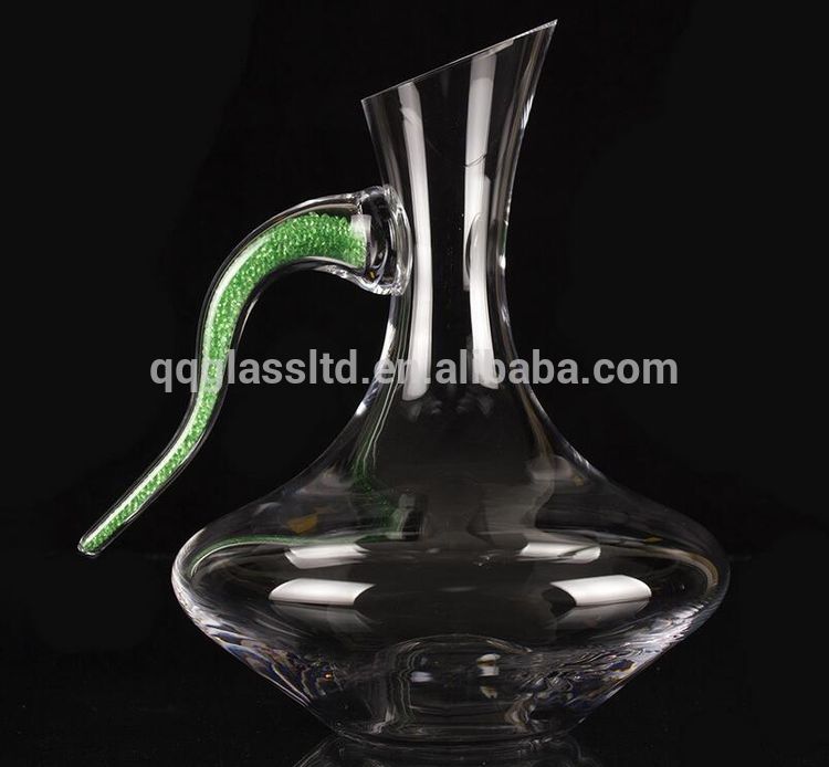 Unique Lead Free snail shaped glass decanter for wine