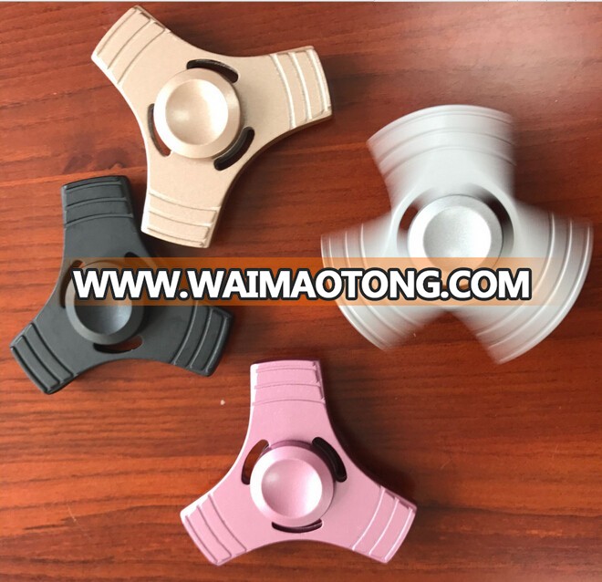 Affordable price Led hand spinner Hot sales glowing Customized led spinner toys China factory wholesales