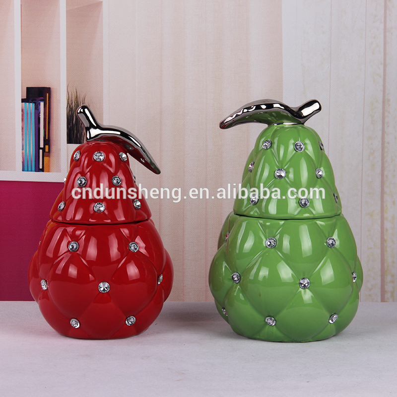 fruit decoration arts and crafts wholesale ceramic decorative pear jar for parlour