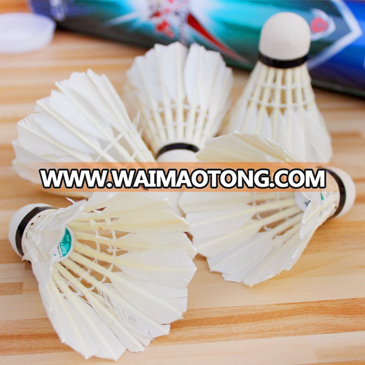 Wholesale factory price hot sale competitive Goose feather badminton